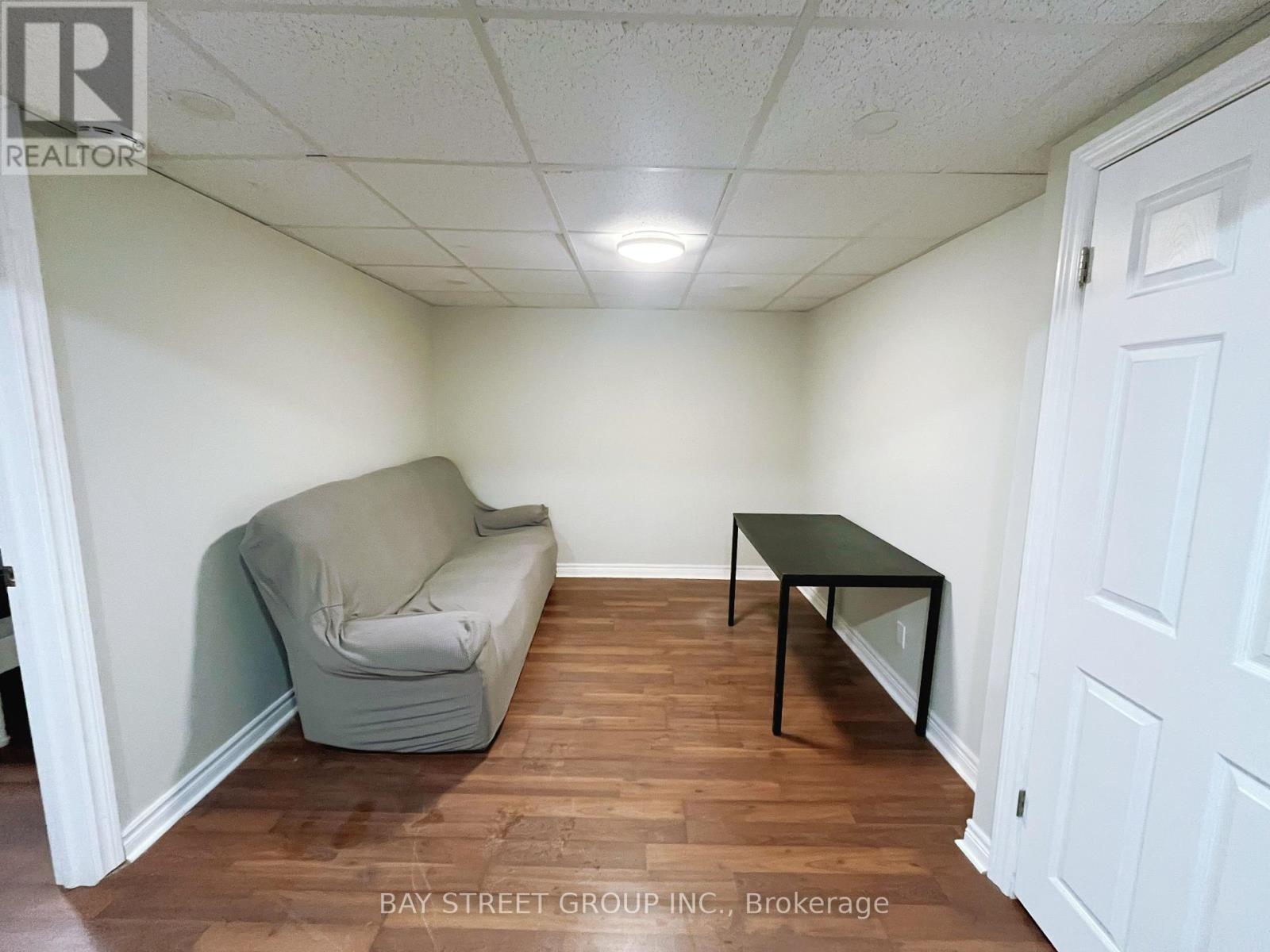 Lower - 106 St Davids Road, St. Catharines, Ontario  L2T 1P9 - Photo 7 - X13004916