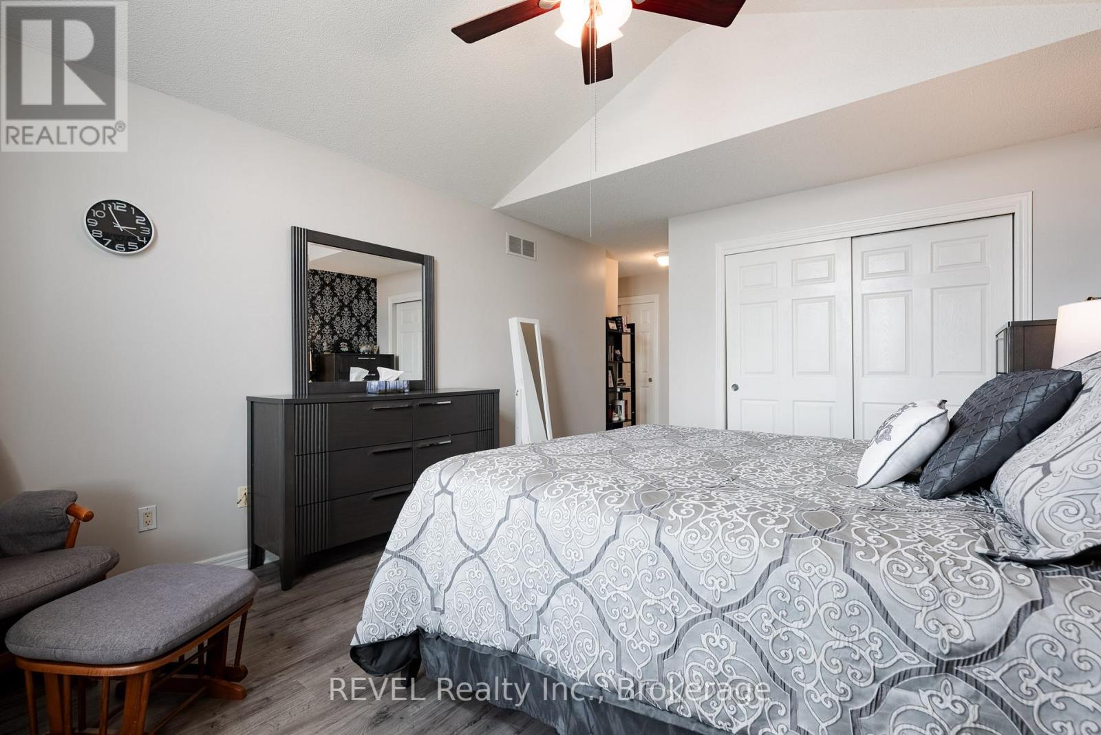 152 Summers Drive, Thorold, Ontario  L2V 5A1 - Photo 23 - X13004948