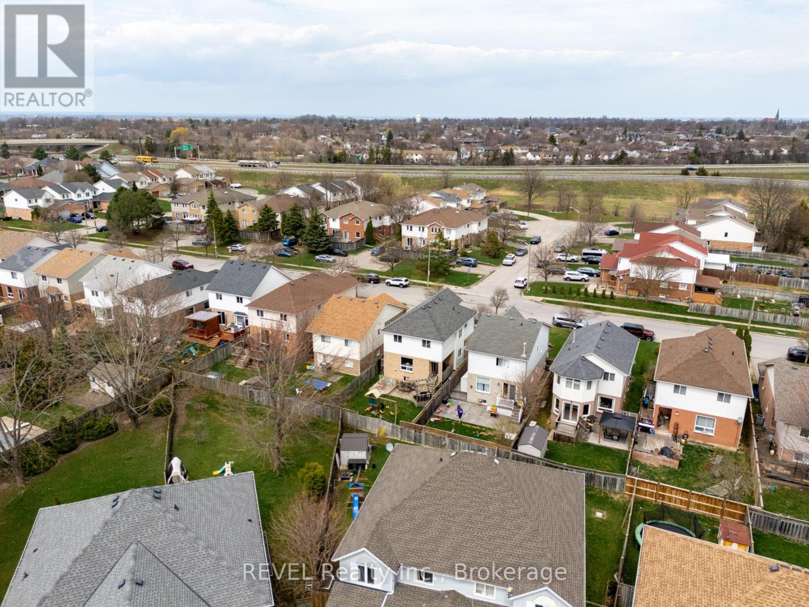 152 Summers Drive, Thorold, Ontario  L2V 5A1 - Photo 46 - X13004948