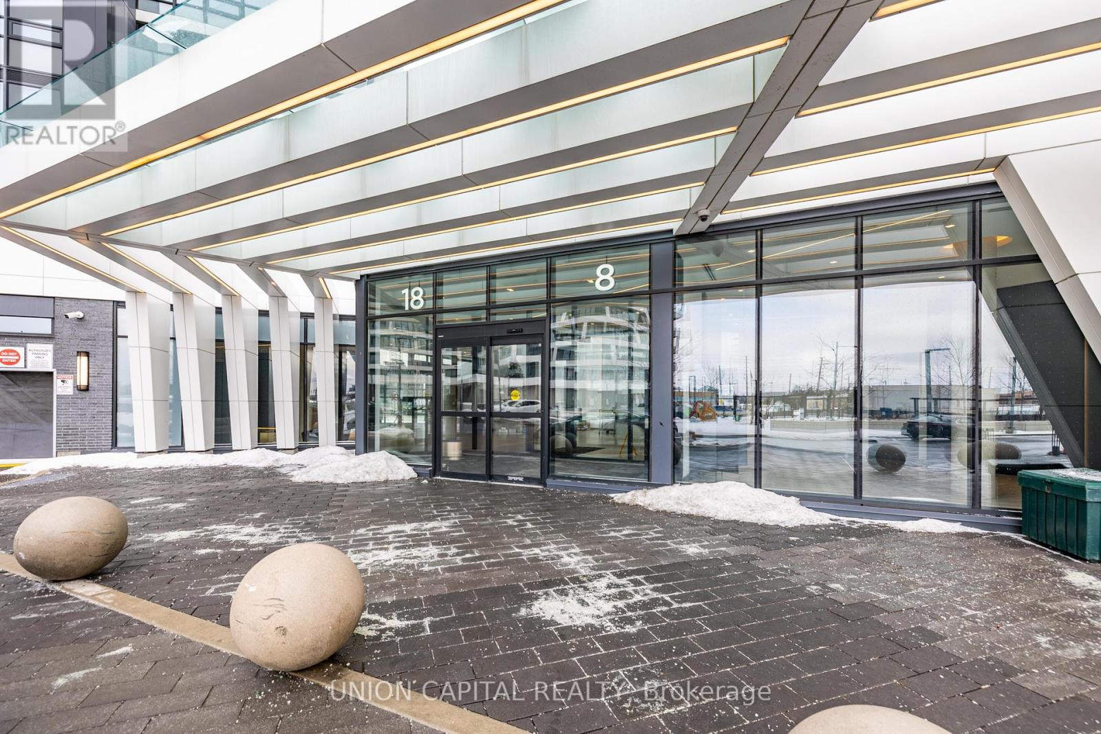 901 - 8 Water Walk Drive, Markham, Ontario  L3R 6L4 - Photo 2 - N13004896