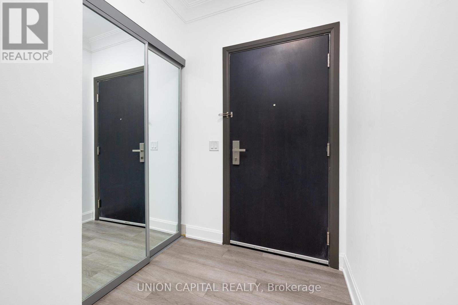 901 - 8 Water Walk Drive, Markham, Ontario  L3R 6L4 - Photo 6 - N13004896