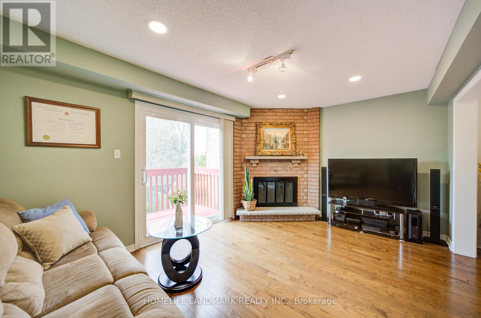 306 Essex Avenue, Richmond Hill, Ontario  L4C 8M6 - Photo 10 - N13004956