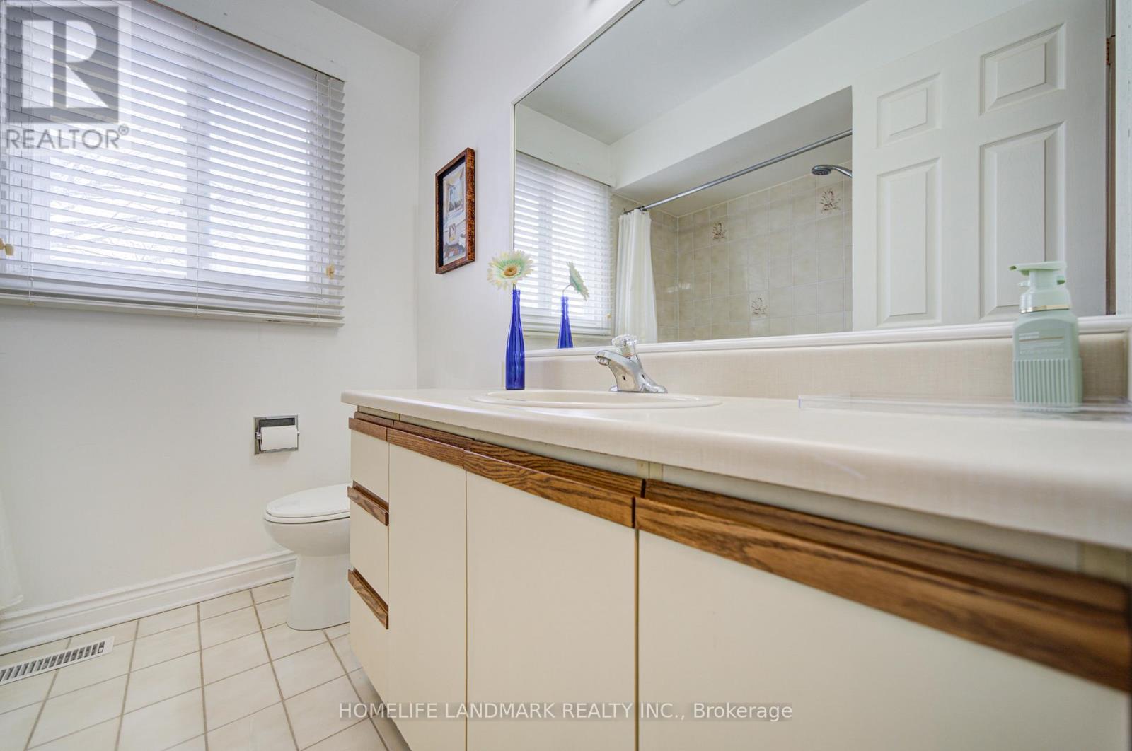 306 Essex Avenue, Richmond Hill, Ontario  L4C 8M6 - Photo 29 - N13004956