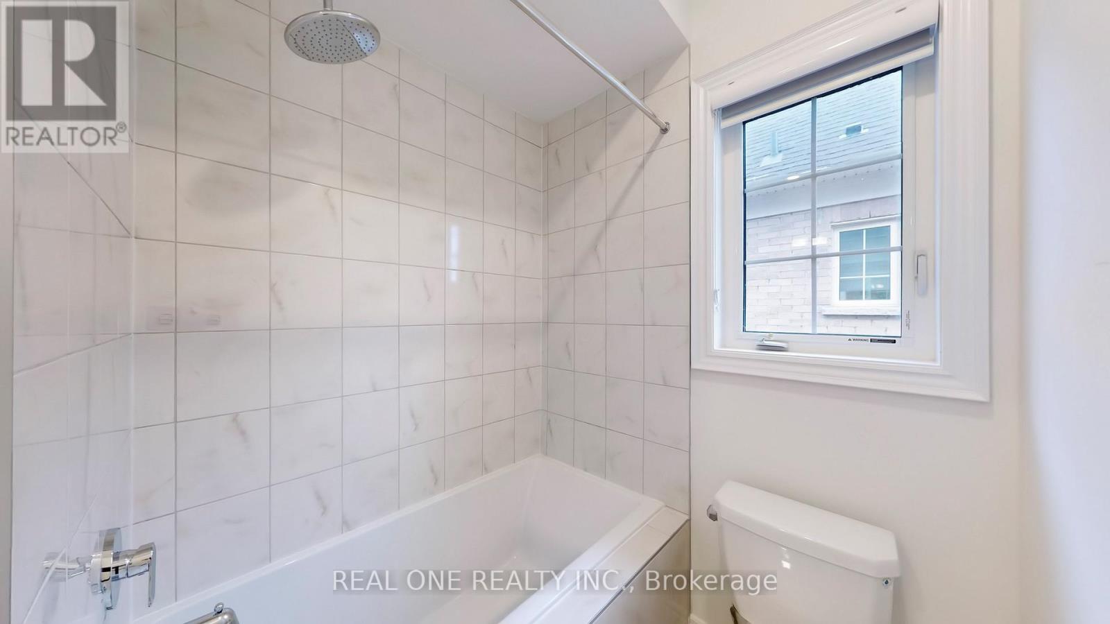 41 Menotti Drive, Richmond Hill, Ontario  L4E 0G9 - Photo 34 - N13004962