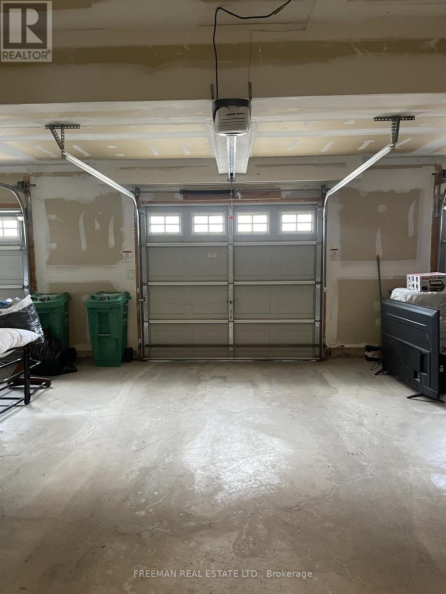 16 - 3135 Boxford Crescent, Mississauga, Ontario  L5M 0X1 - Photo 13 - W13004900