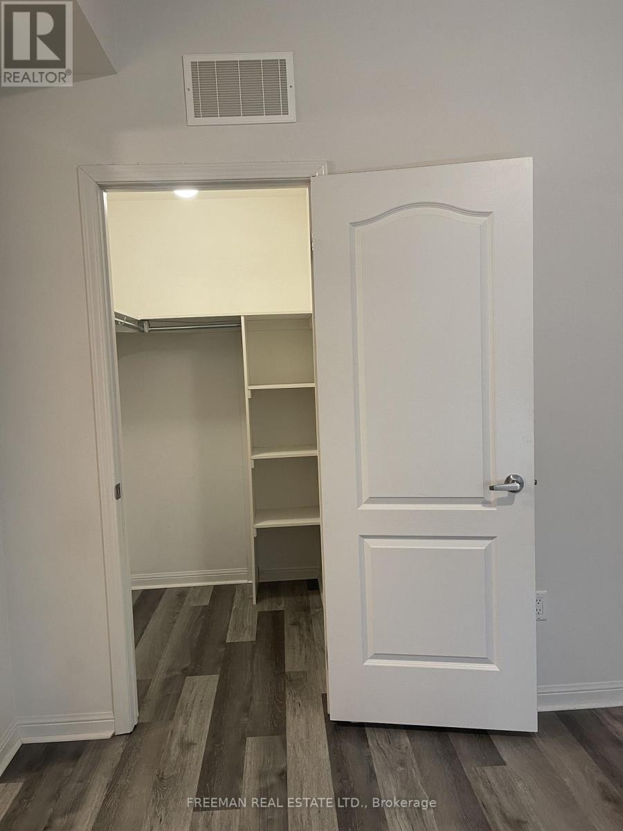 16 - 3135 Boxford Crescent, Mississauga, Ontario  L5M 0X1 - Photo 5 - W13004900