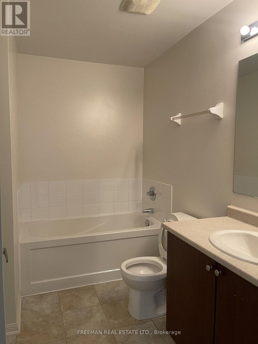 16 - 3135 Boxford Crescent, Mississauga, Ontario  L5M 0X1 - Photo 6 - W13004900