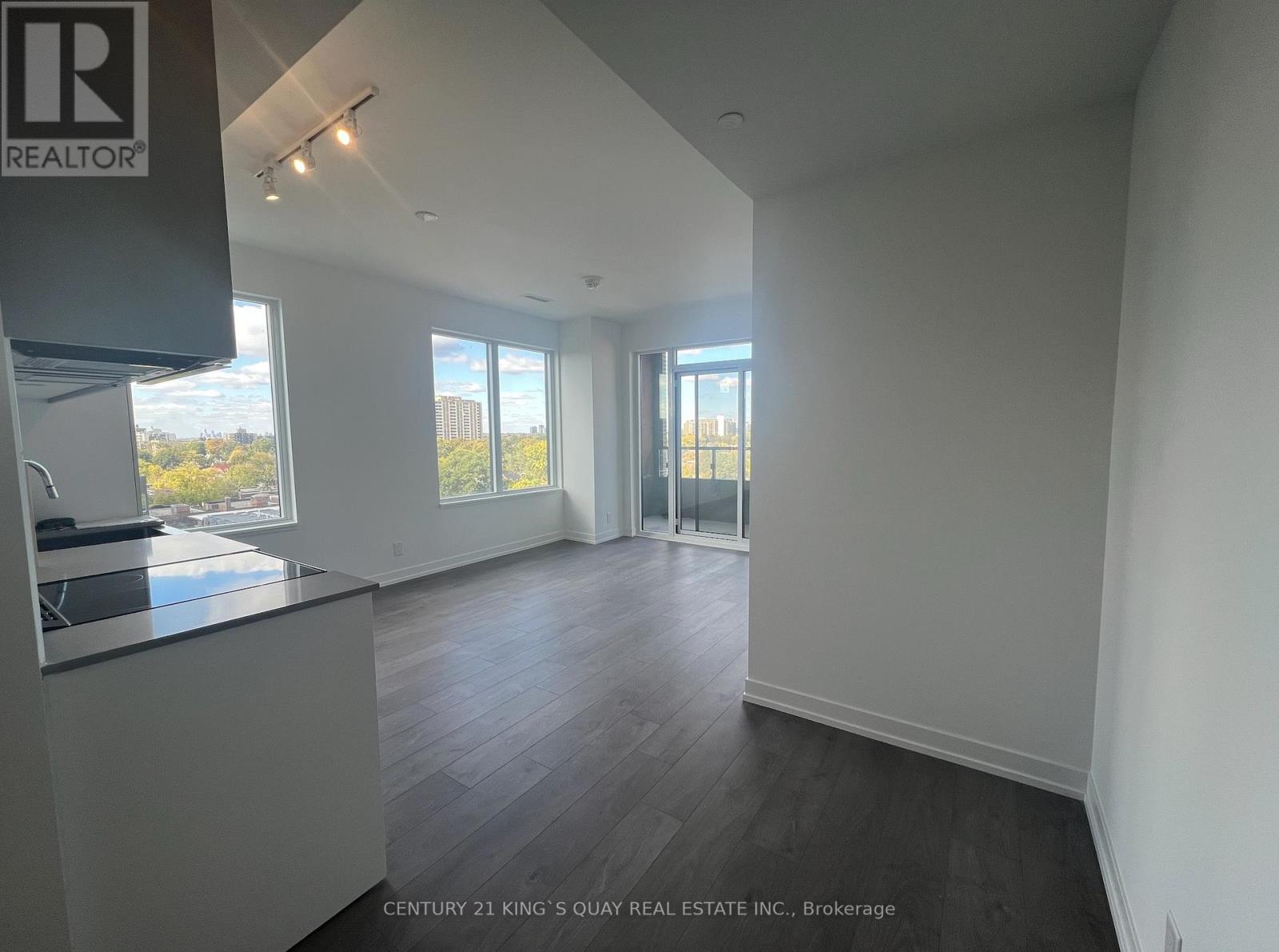 816 - 270 Dufferin Street, Toronto, Ontario  M6K 0H8 - Photo 6 - W13004906