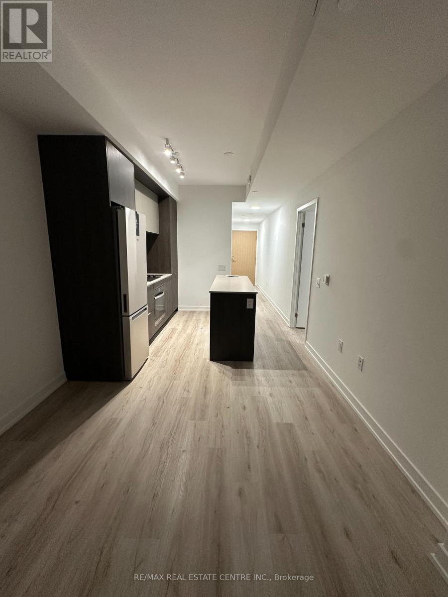 4311 - 395 Square One Drive E, Mississauga, Ontario  L5B 0P6 - Photo 11 - W13004942