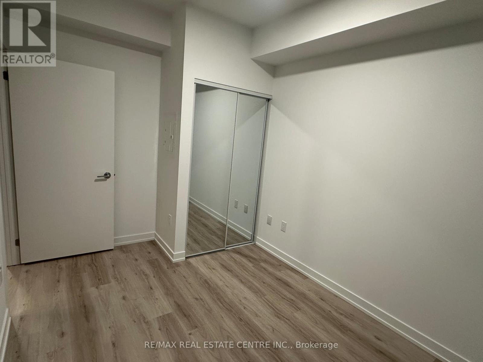 4311 - 395 Square One Drive E, Mississauga, Ontario  L5B 0P6 - Photo 20 - W13004942