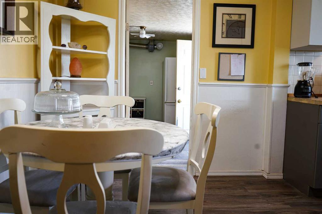 602 3 Avenue N, Vauxhall, Alberta  T0K 2K0 - Photo 9 - A2301964