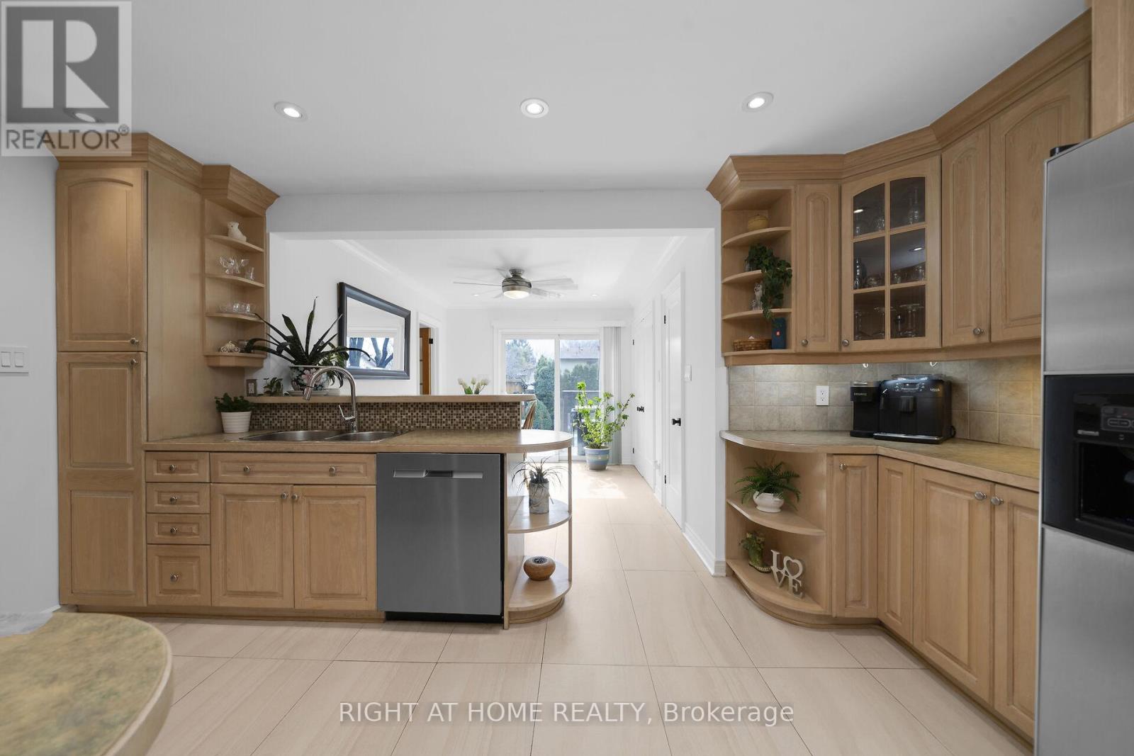 760 Willow Avenue, Milton, Ontario  L9T 3E6 - Photo 14 - W13004946