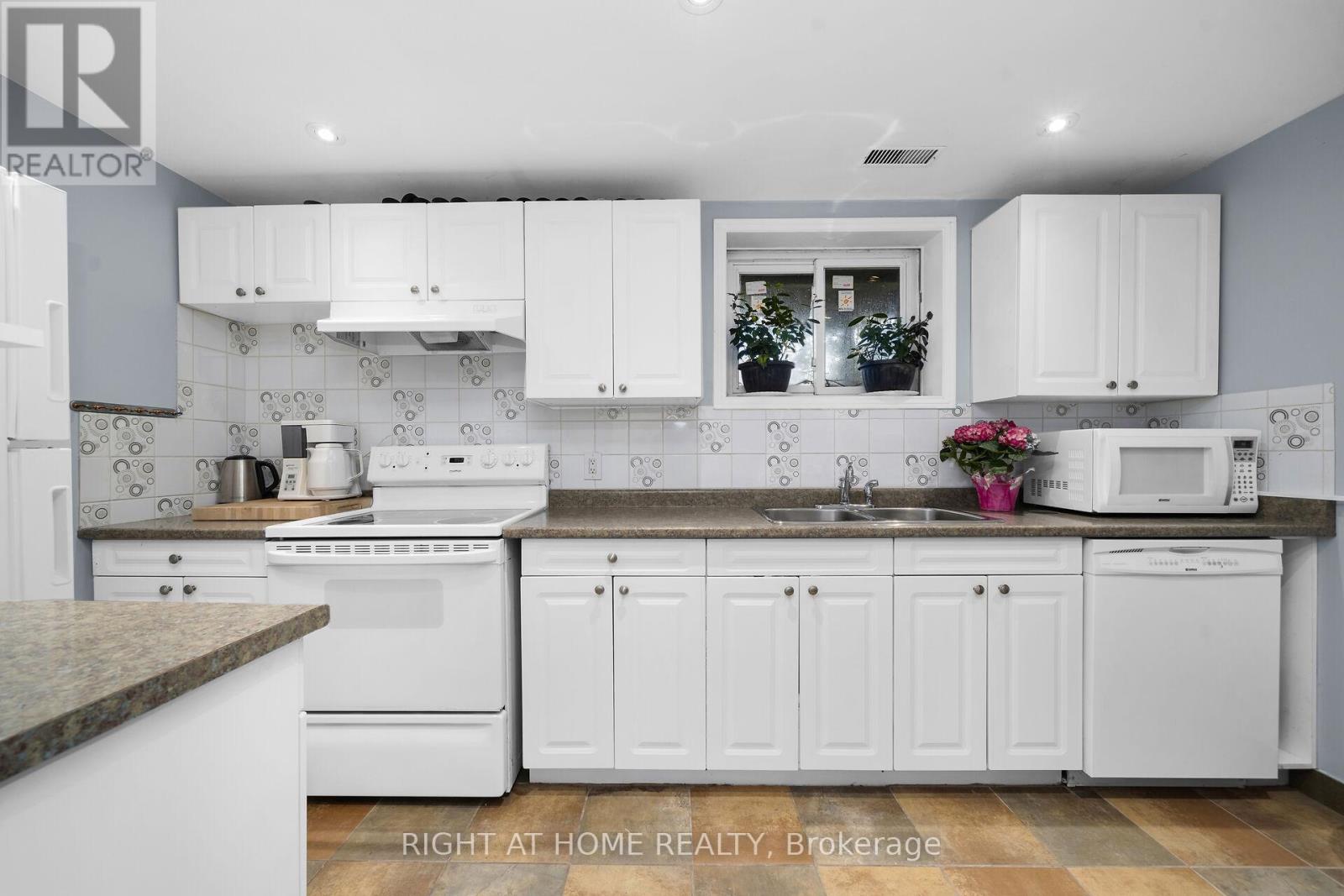 760 Willow Avenue, Milton, Ontario  L9T 3E6 - Photo 34 - W13004946