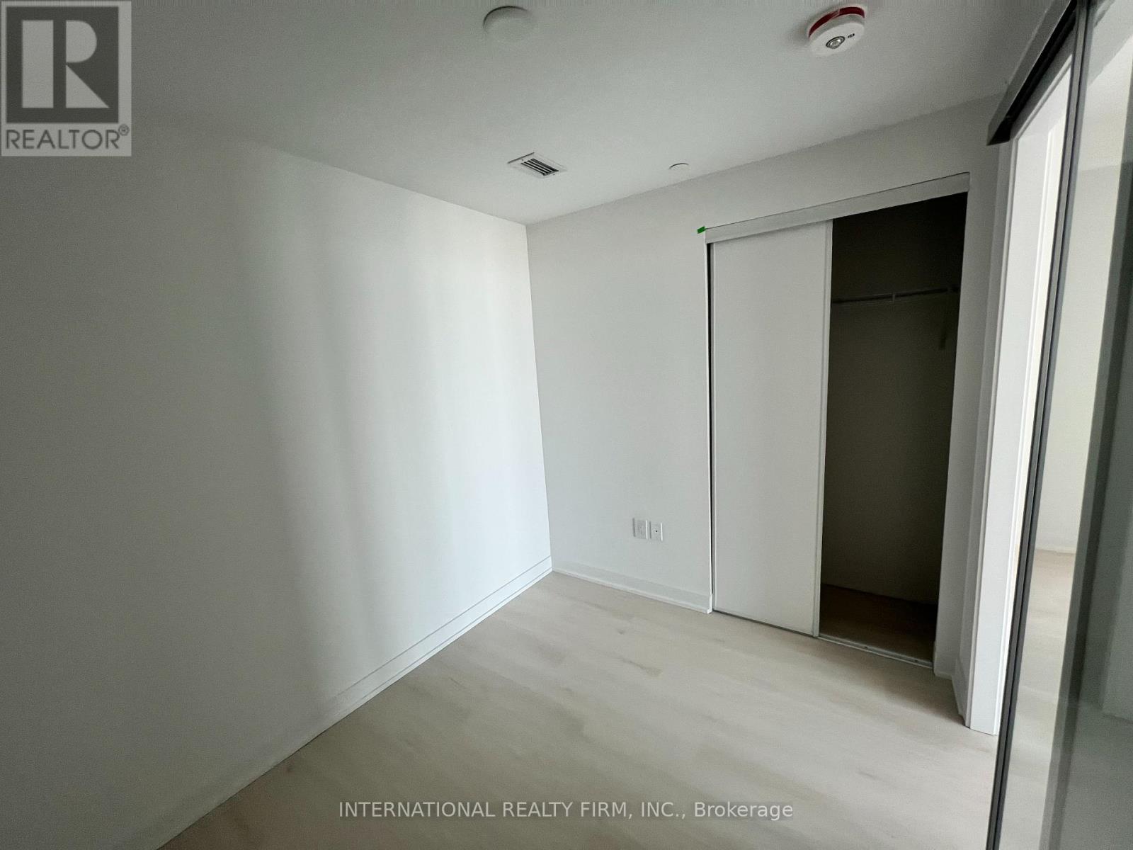 4002 - 3900 Confederation Parkway, Mississauga, Ontario  L5B 0M3 - Photo 6 - W13004954