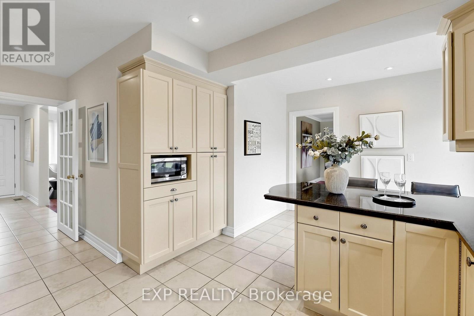 261 Pinehurst Drive, Oakville, Ontario  L6J 4X2 - Photo 14 - W13004970