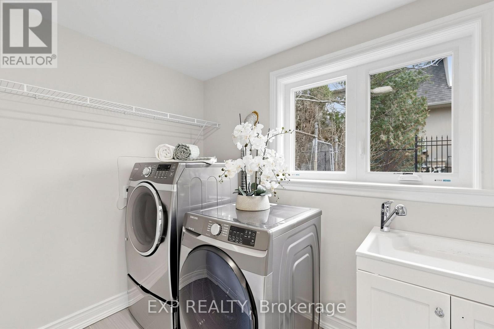 261 Pinehurst Drive, Oakville, Ontario  L6J 4X2 - Photo 30 - W13004970