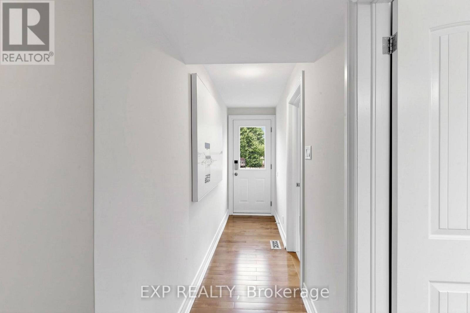 261 Pinehurst Drive, Oakville, Ontario  L6J 4X2 - Photo 31 - W13004970