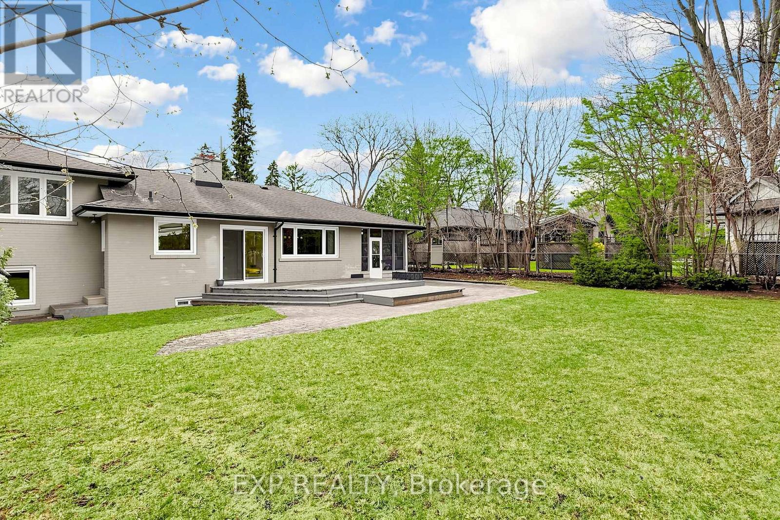 261 Pinehurst Drive, Oakville, Ontario  L6J 4X2 - Photo 35 - W13004970