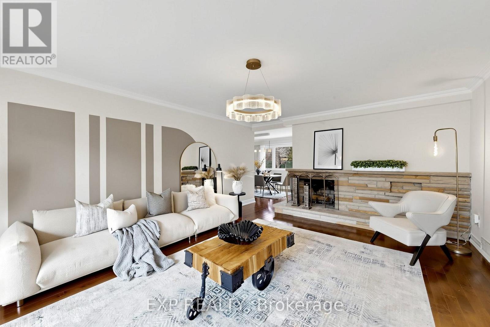 261 Pinehurst Drive, Oakville, Ontario  L6J 4X2 - Photo 6 - W13004970