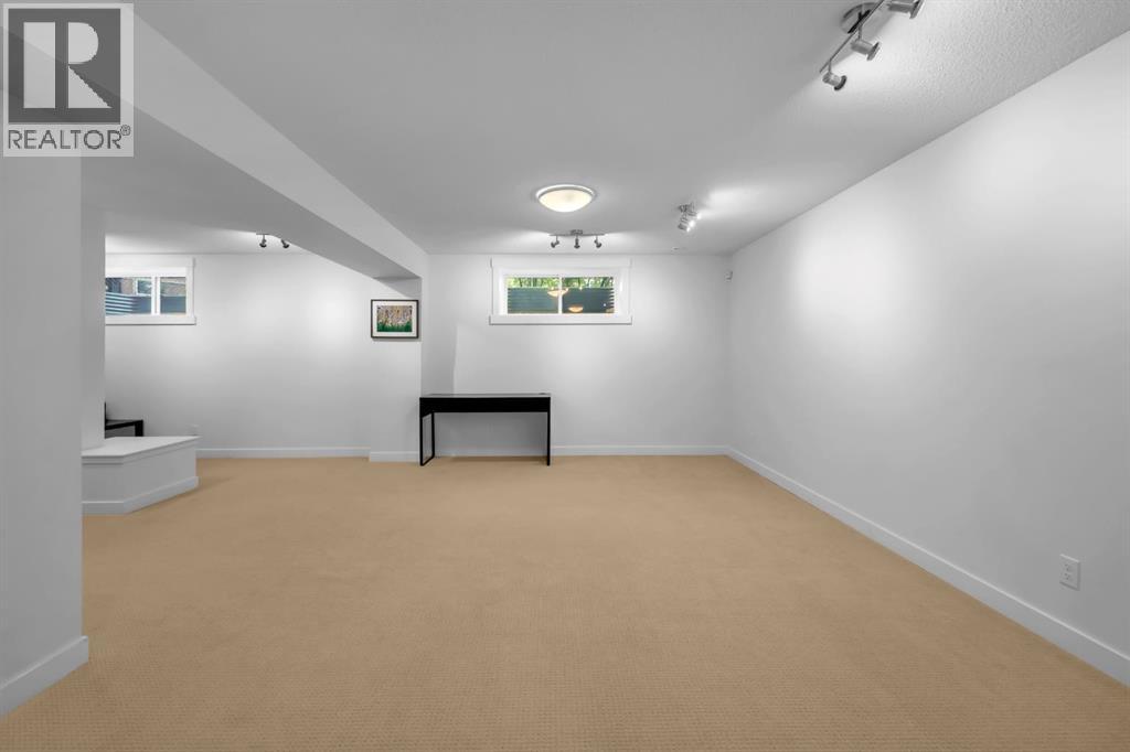 233 Cranarch Common Se, Calgary, Alberta  T3M 1M3 - Photo 19 - A2301226