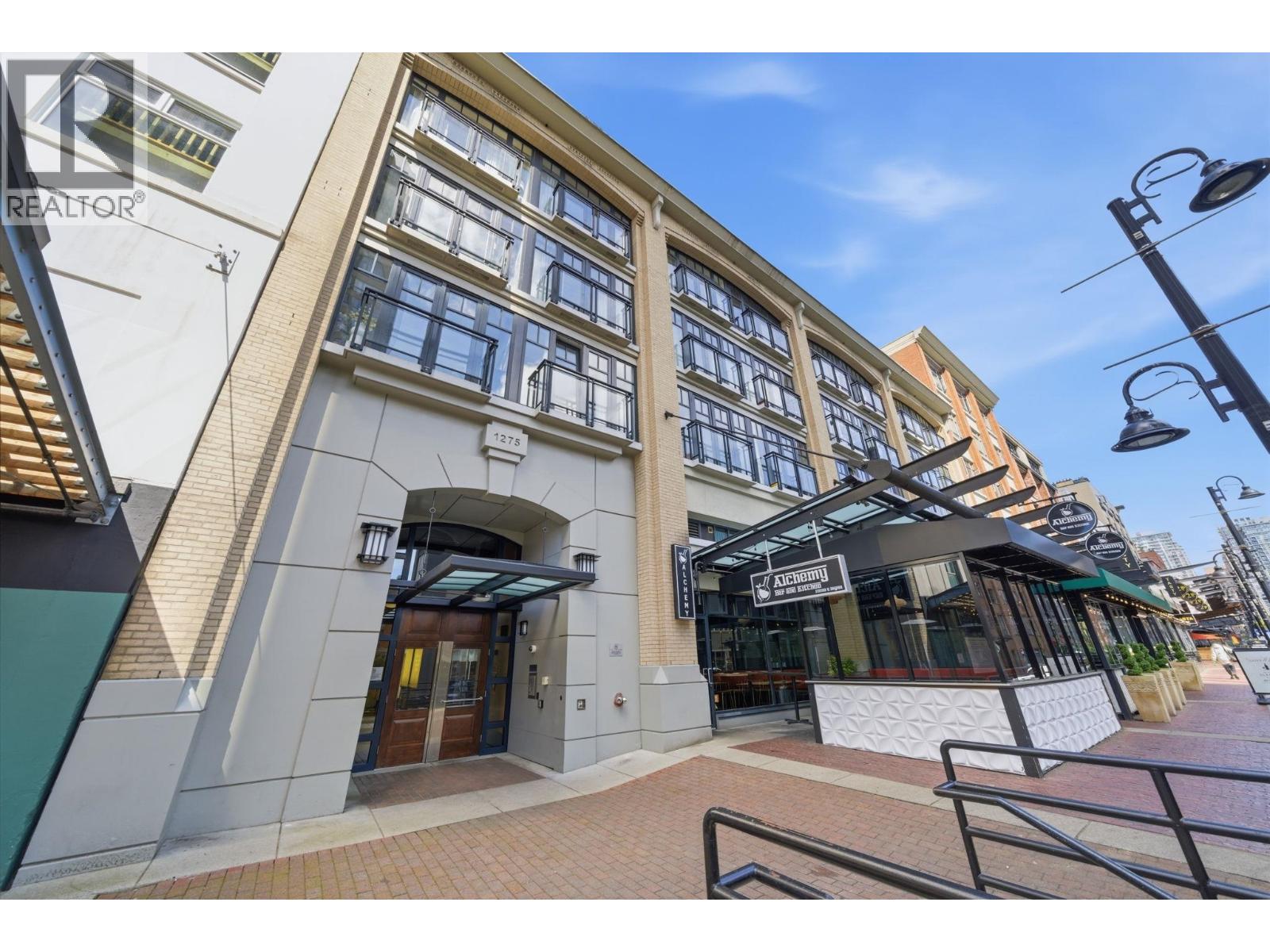 202 1275 Hamilton Street, Vancouver, British Columbia  V6B 1E2 - Photo 18 - R3110999