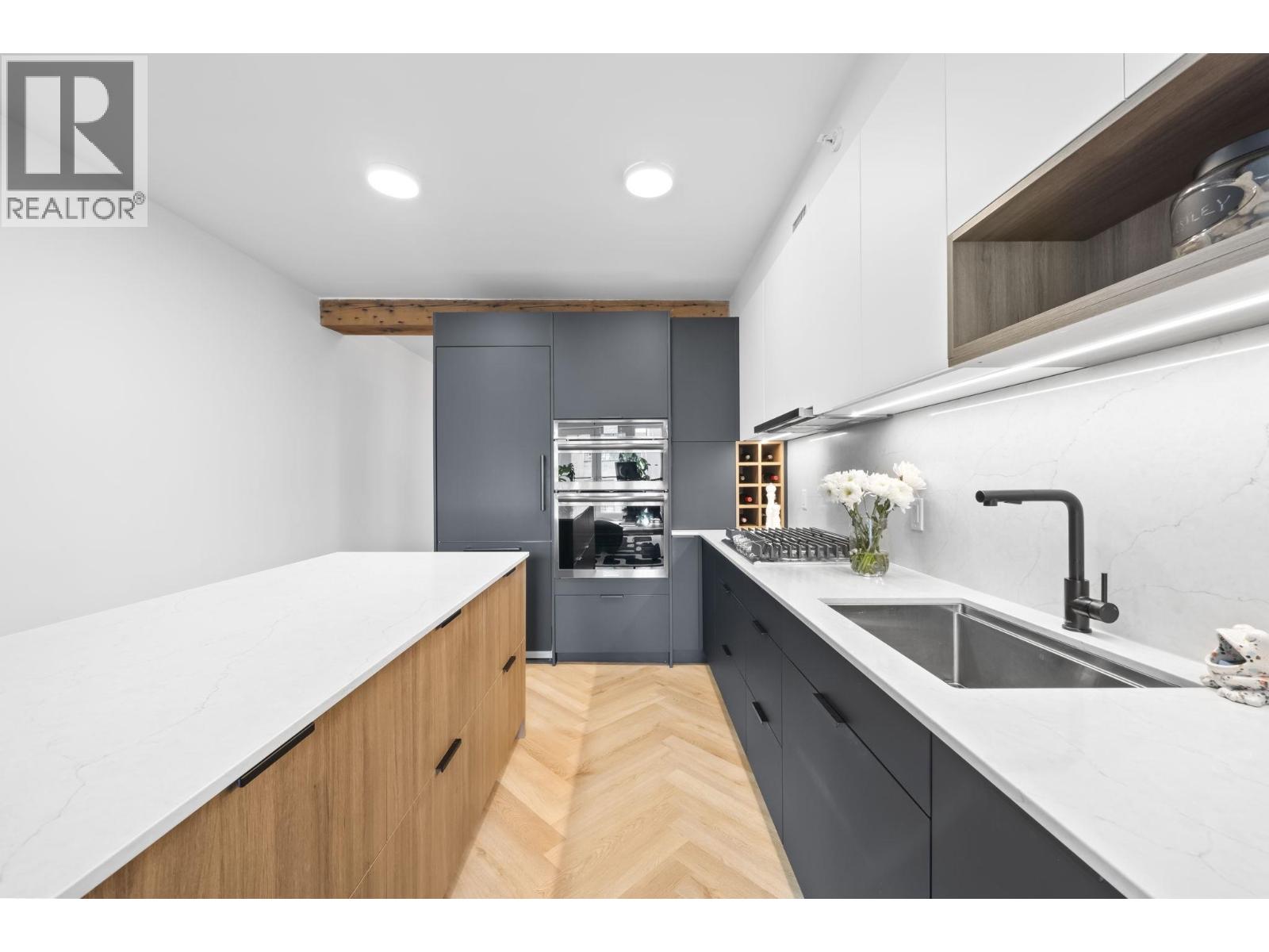 202 1275 Hamilton Street, Vancouver, British Columbia  V6B 1E2 - Photo 9 - R3110999