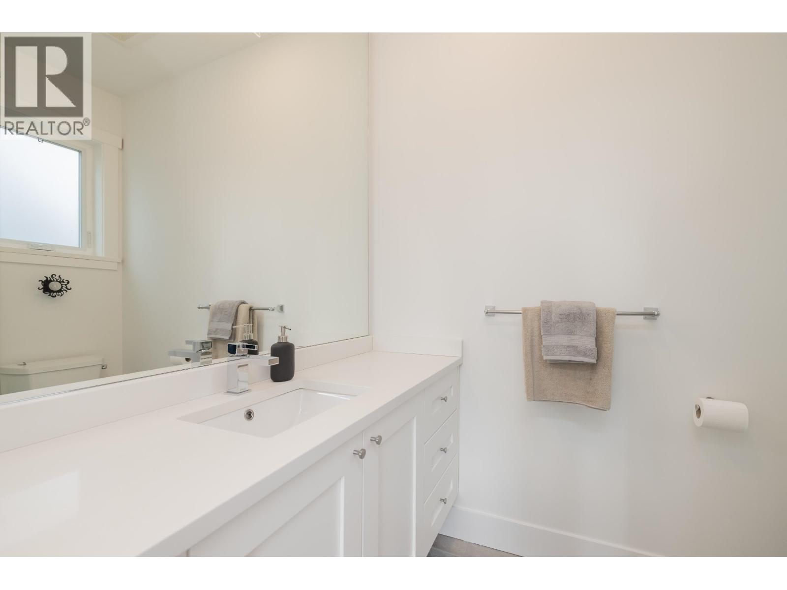 7139 Paulus Crescent, Burnaby, British Columbia  V5A 1P4 - Photo 17 - R3094101