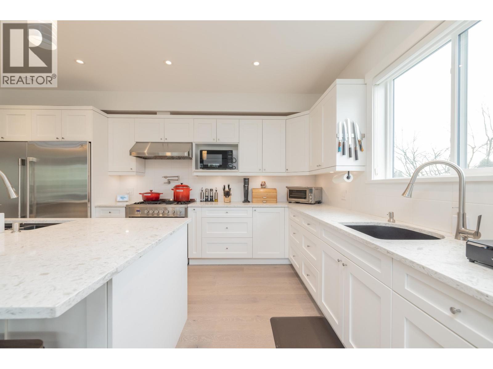 7139 Paulus Crescent, Burnaby, British Columbia  V5A 1P4 - Photo 10 - R3094101