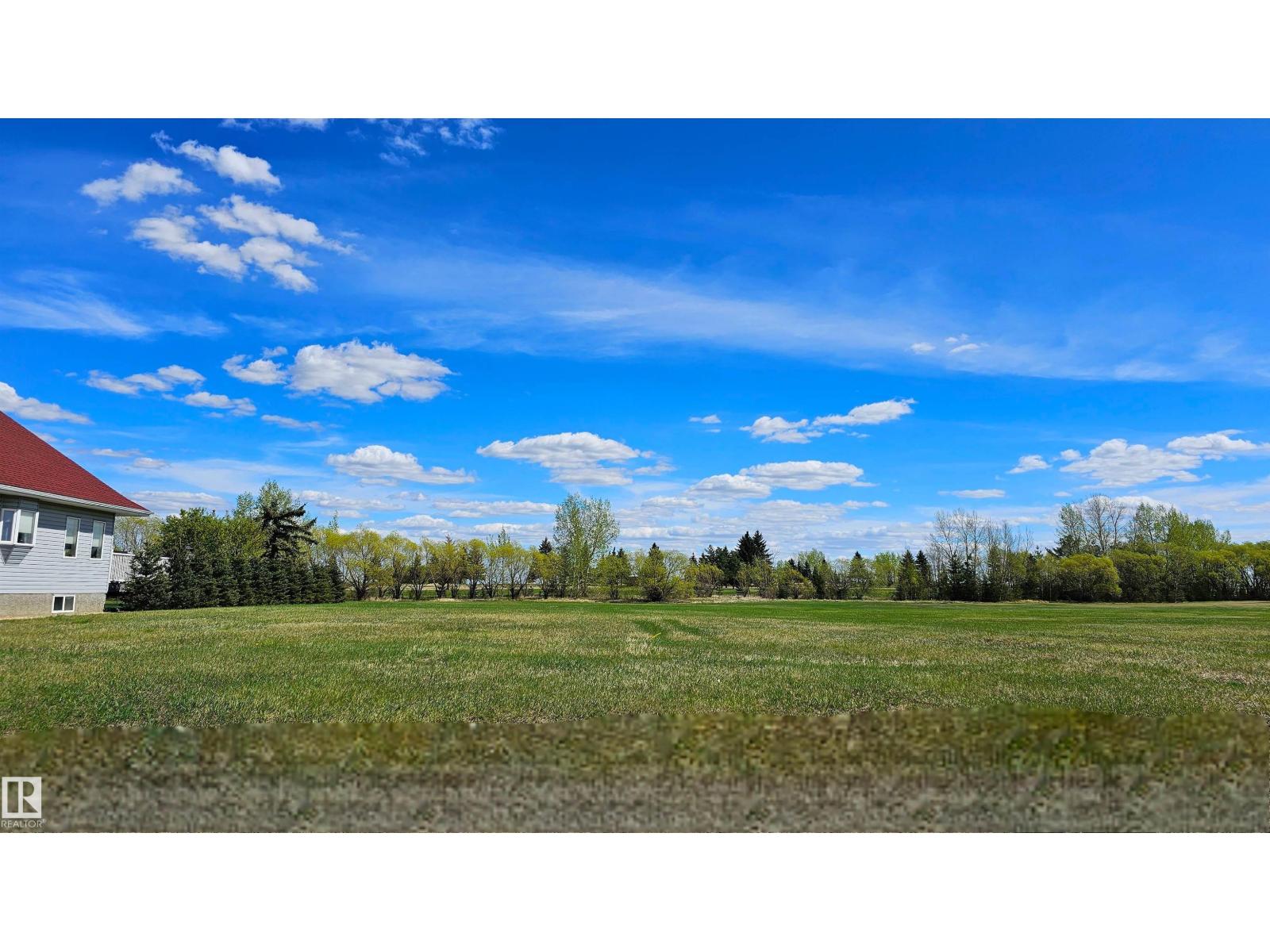 5127 45 ST, viking, Alberta