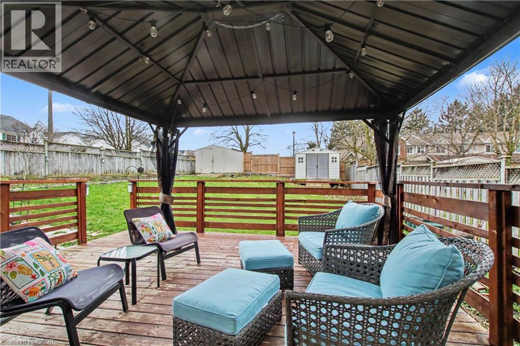 7 Wycliffe Place, Kitchener, Ontario  N2M 5J6 - Photo 33 - 40820025