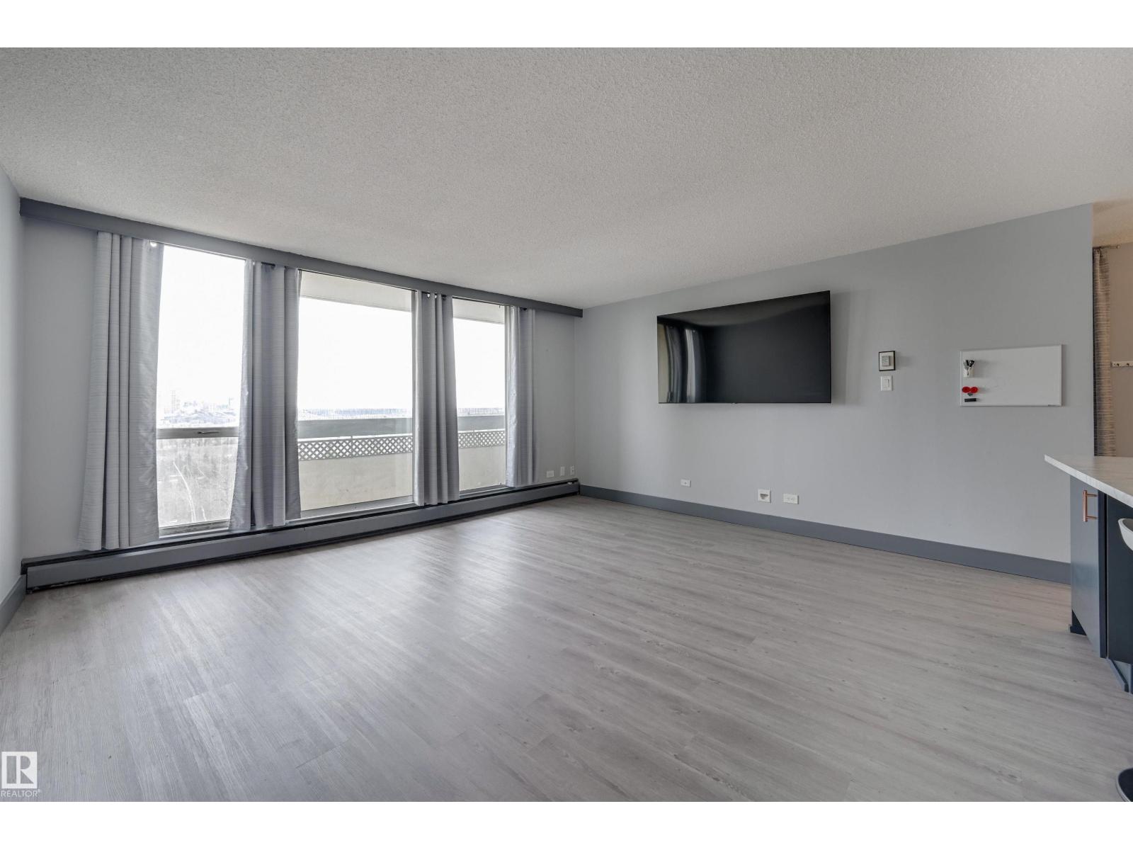 #409 10883 Saskatchewan Dr Nw, Edmonton, Alberta  T6E 4S6 - Photo 2 - E4482498