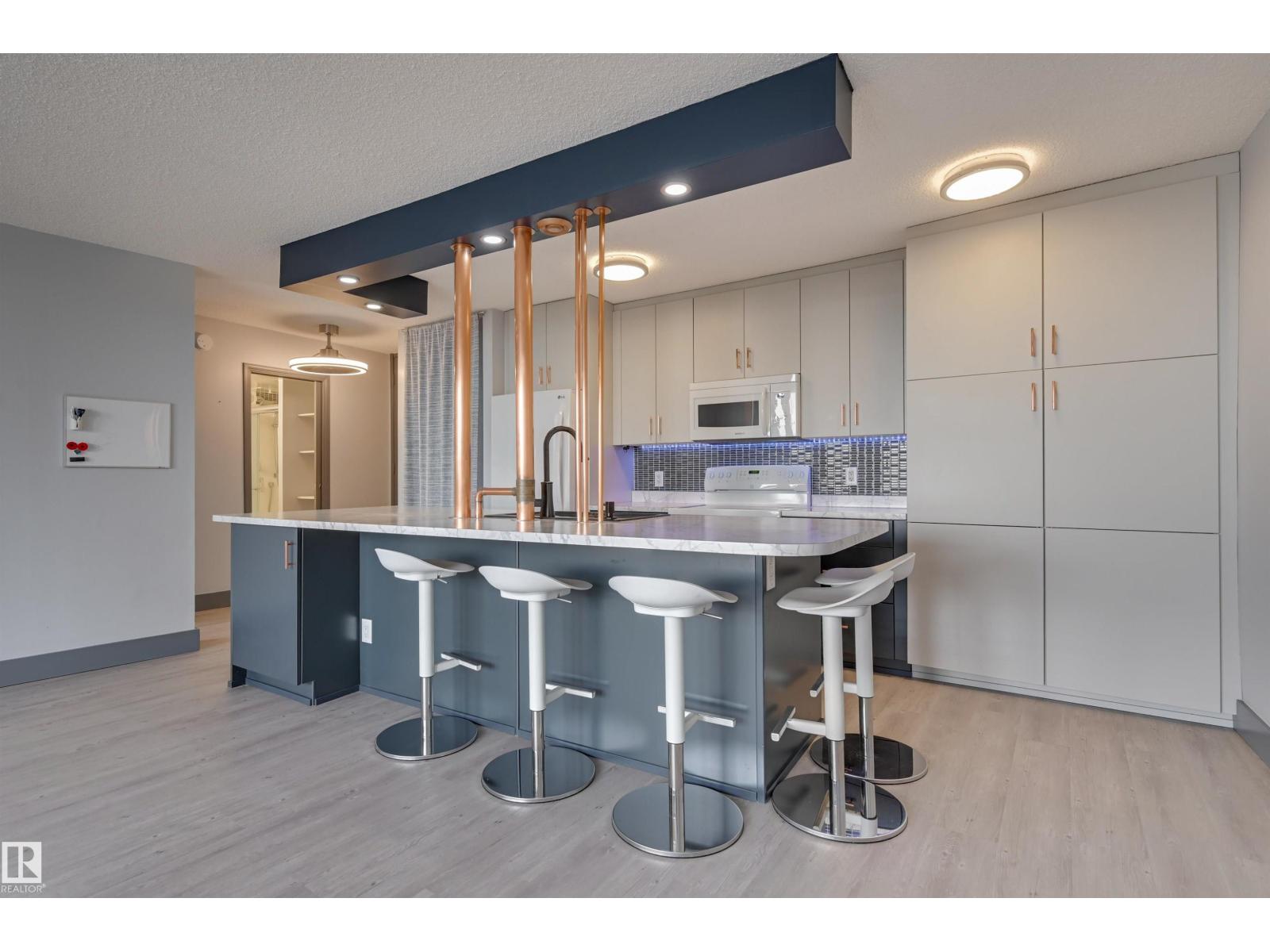 #409 10883 Saskatchewan Dr Nw, Edmonton, Alberta  T6E 4S6 - Photo 11 - E4482498