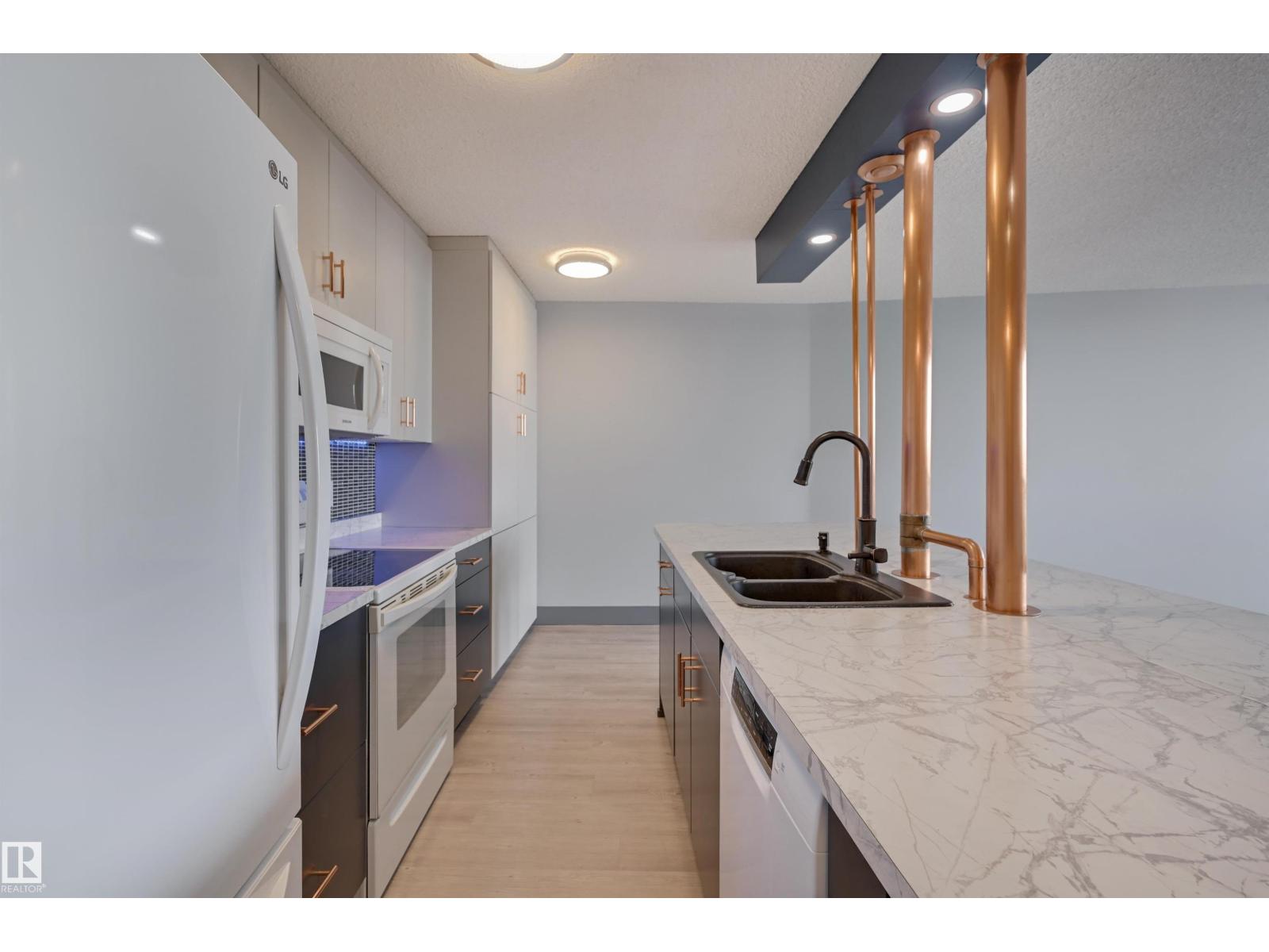 #409 10883 Saskatchewan Dr Nw, Edmonton, Alberta  T6E 4S6 - Photo 15 - E4482498