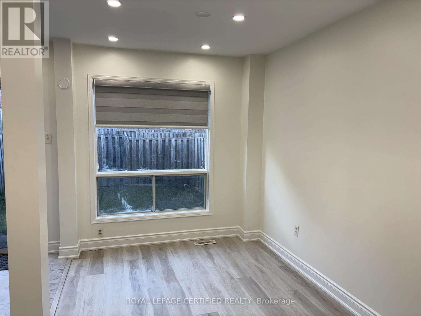 26 Goldenlight Circle, Brampton, Ontario  L6X 4N6 - Photo 10 - W13004382