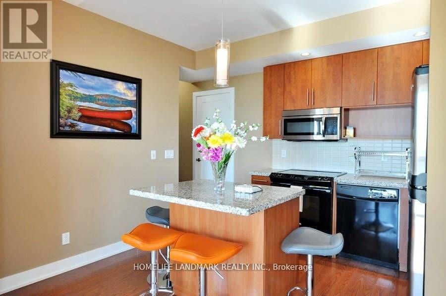 1807 - 120 Homewood Avenue, Toronto, Ontario  M4Y 2J3 - Photo 10 - C13004988