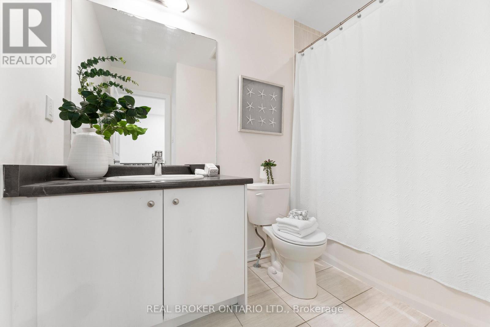 206 London Lane, Ajax, Ontario  L1T 0N5 - Photo 33 - E13004980