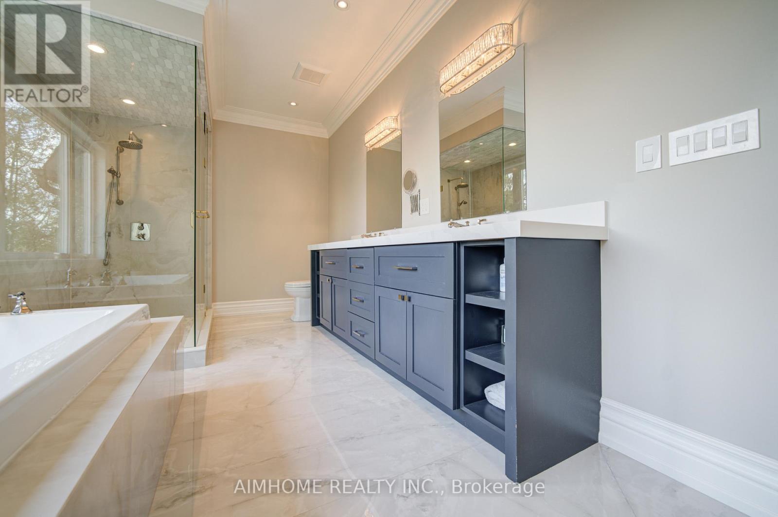 212 Sussex Avenue, Richmond Hill, Ontario  L4C 2G2 - Photo 29 - N13004998