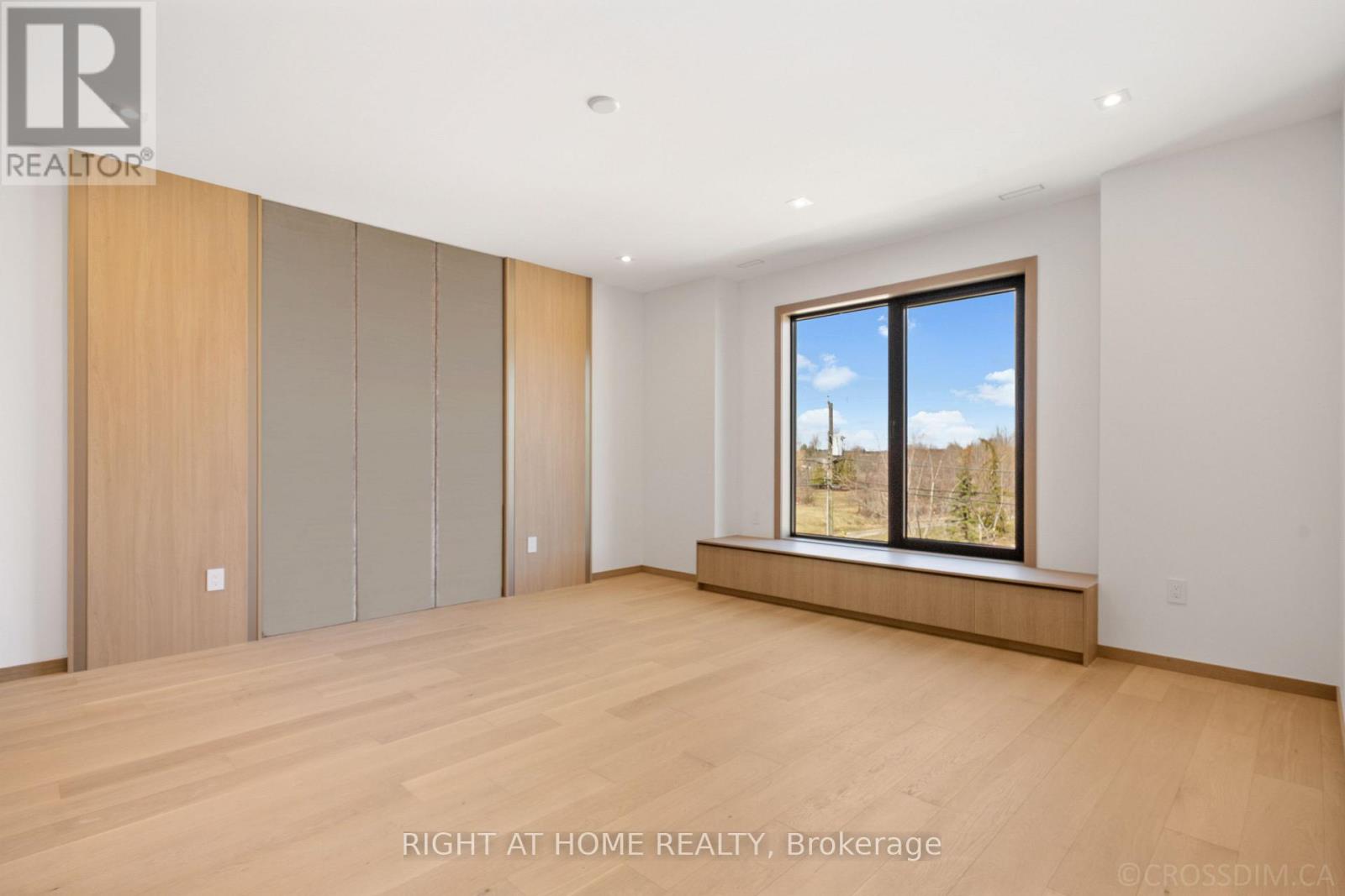 99 Douglas Road, Richmond Hill, Ontario  L4E 3H1 - Photo 31 - N13005004