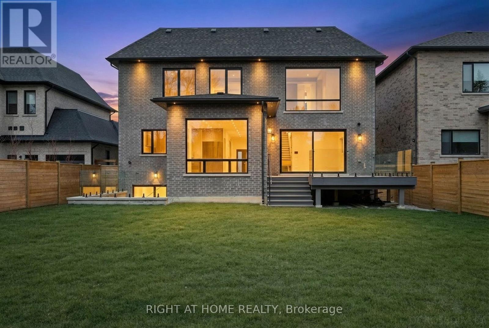 99 Douglas Road, Richmond Hill, Ontario  L4E 3H1 - Photo 48 - N13005004