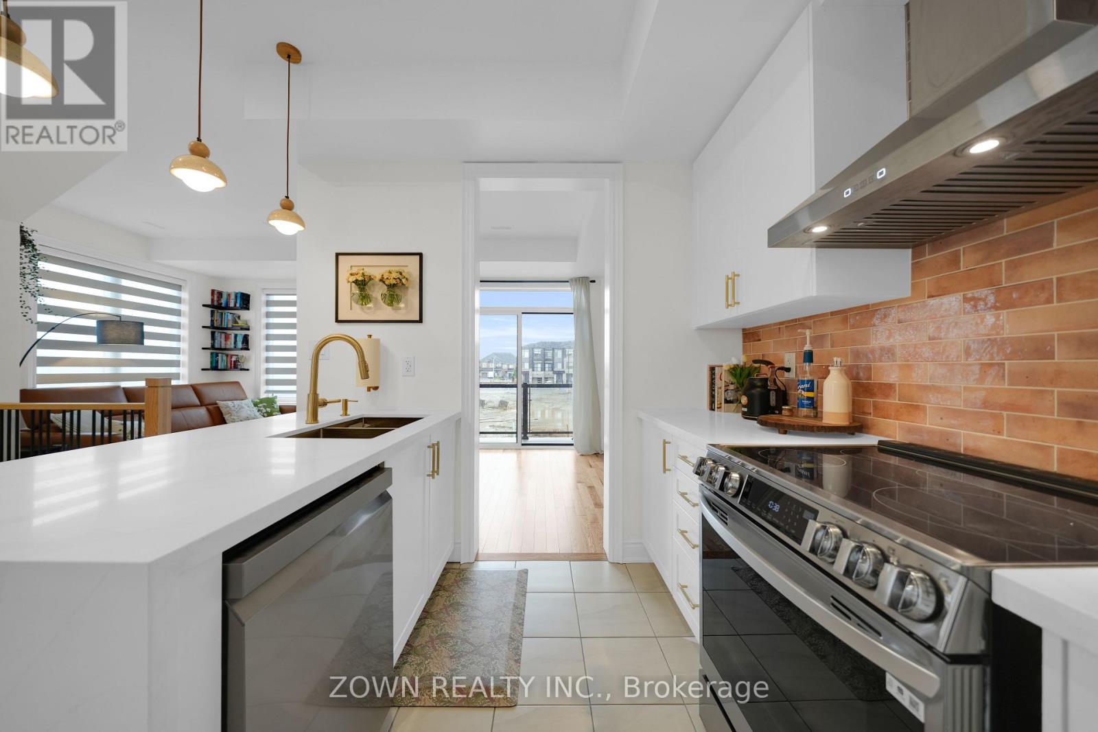 3 Tennant Circle, Vaughan, Ontario  L4H 5L2 - Photo 21 - N13005006