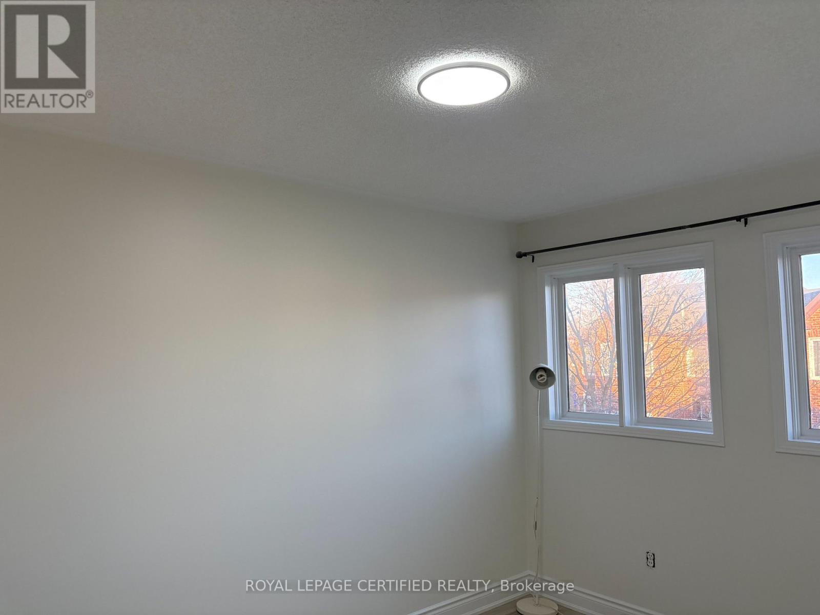 26 Goldenlight Circle, Brampton, Ontario  L6X 4N6 - Photo 21 - W13004382