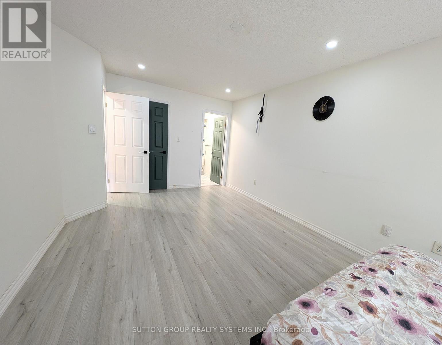 1411 Tobyn Drive, Burlington, Ontario L7M 4V7 - Photo 15 - W13004982