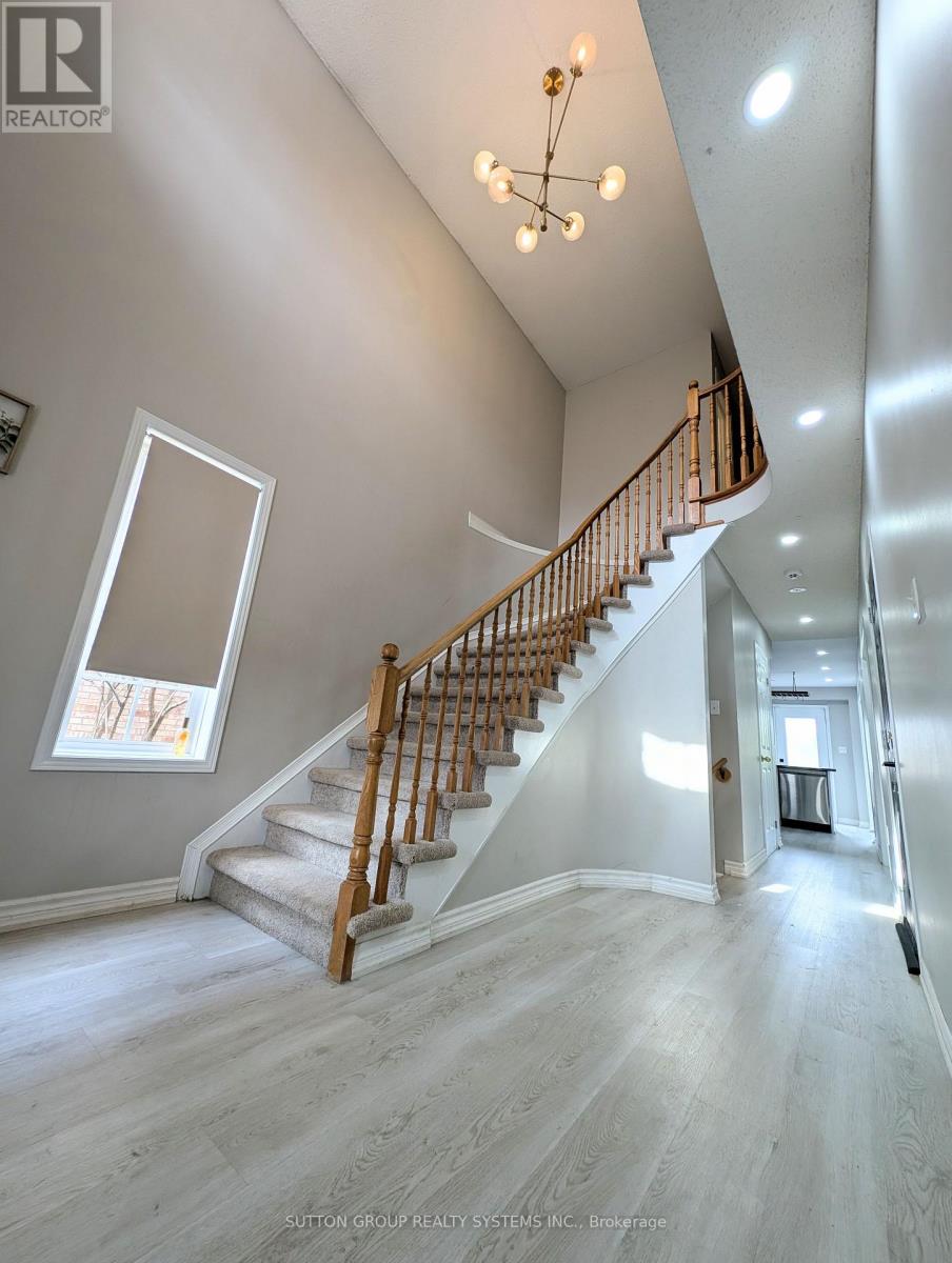 1411 Tobyn Drive, Burlington, Ontario L7M 4V7 - Photo 6 - W13004982