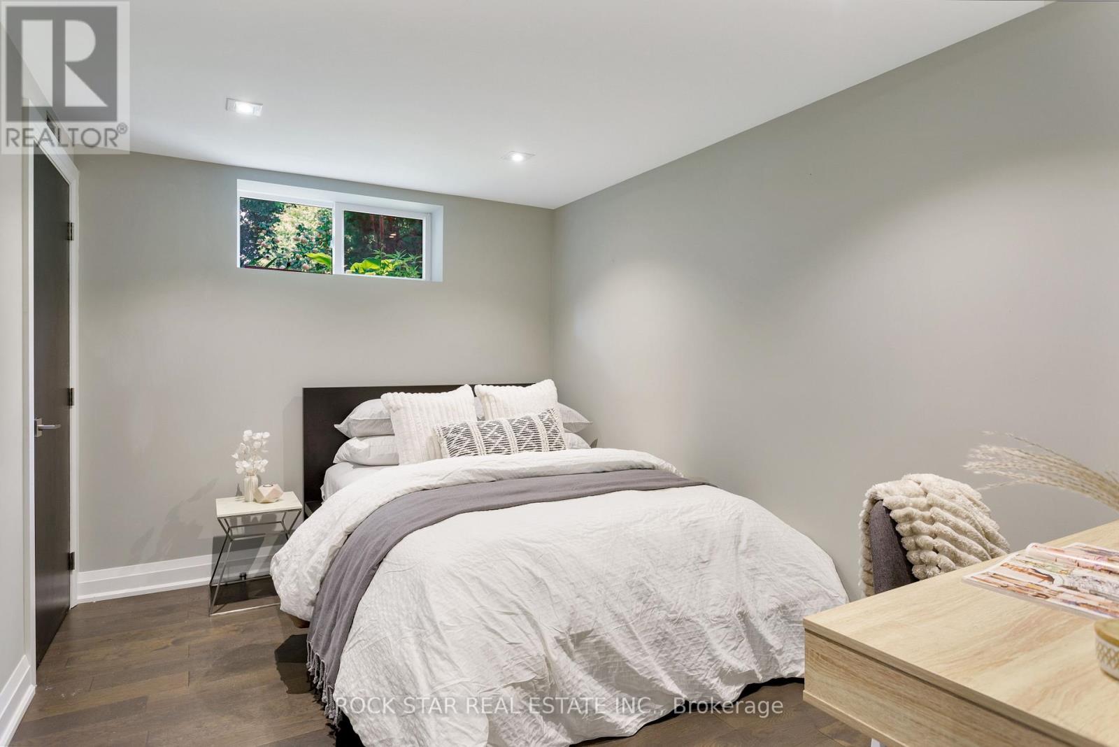 946 Glenwood Avenue, Burlington, Ontario  L7T 2K2 - Photo 38 - W13004990