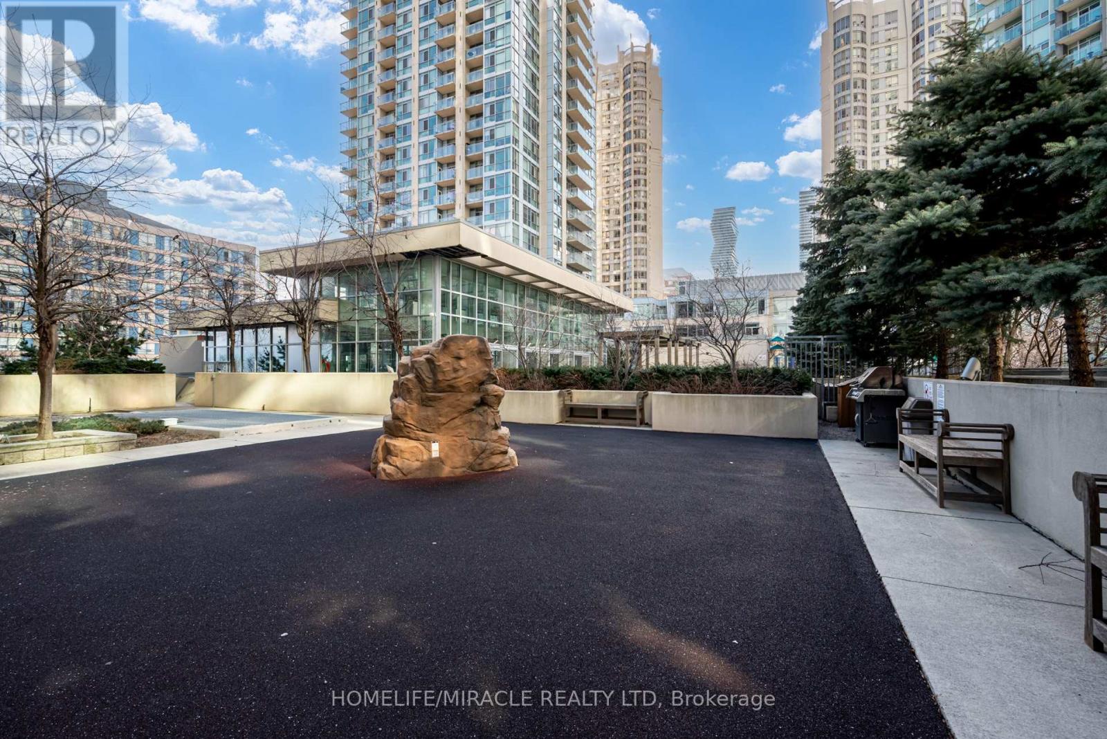 502 - 223 Webb Drive, Mississauga, Ontario  L5B 0E8 - Photo 44 - W13005000