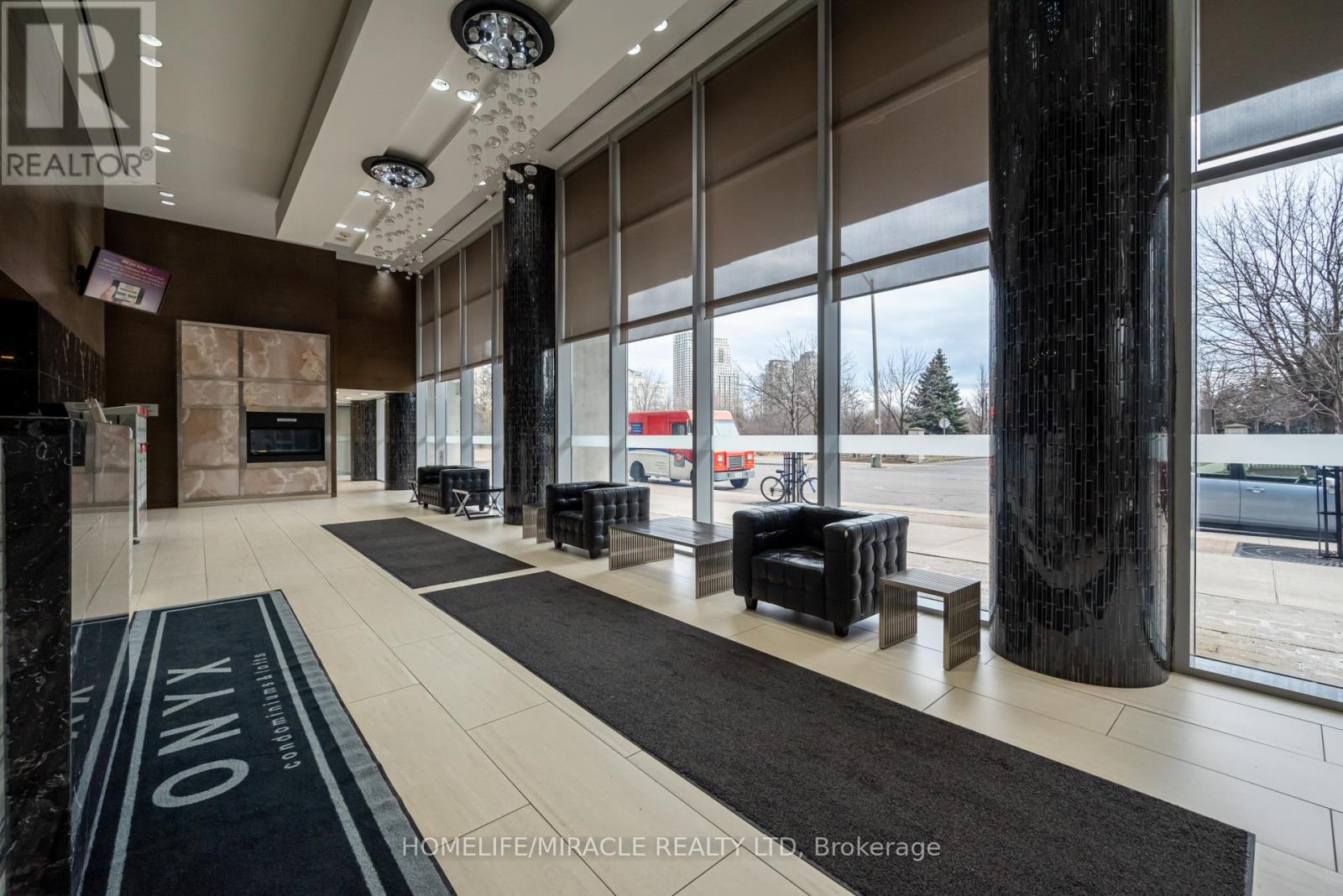 502 - 223 Webb Drive, Mississauga, Ontario  L5B 0E8 - Photo 5 - W13005000