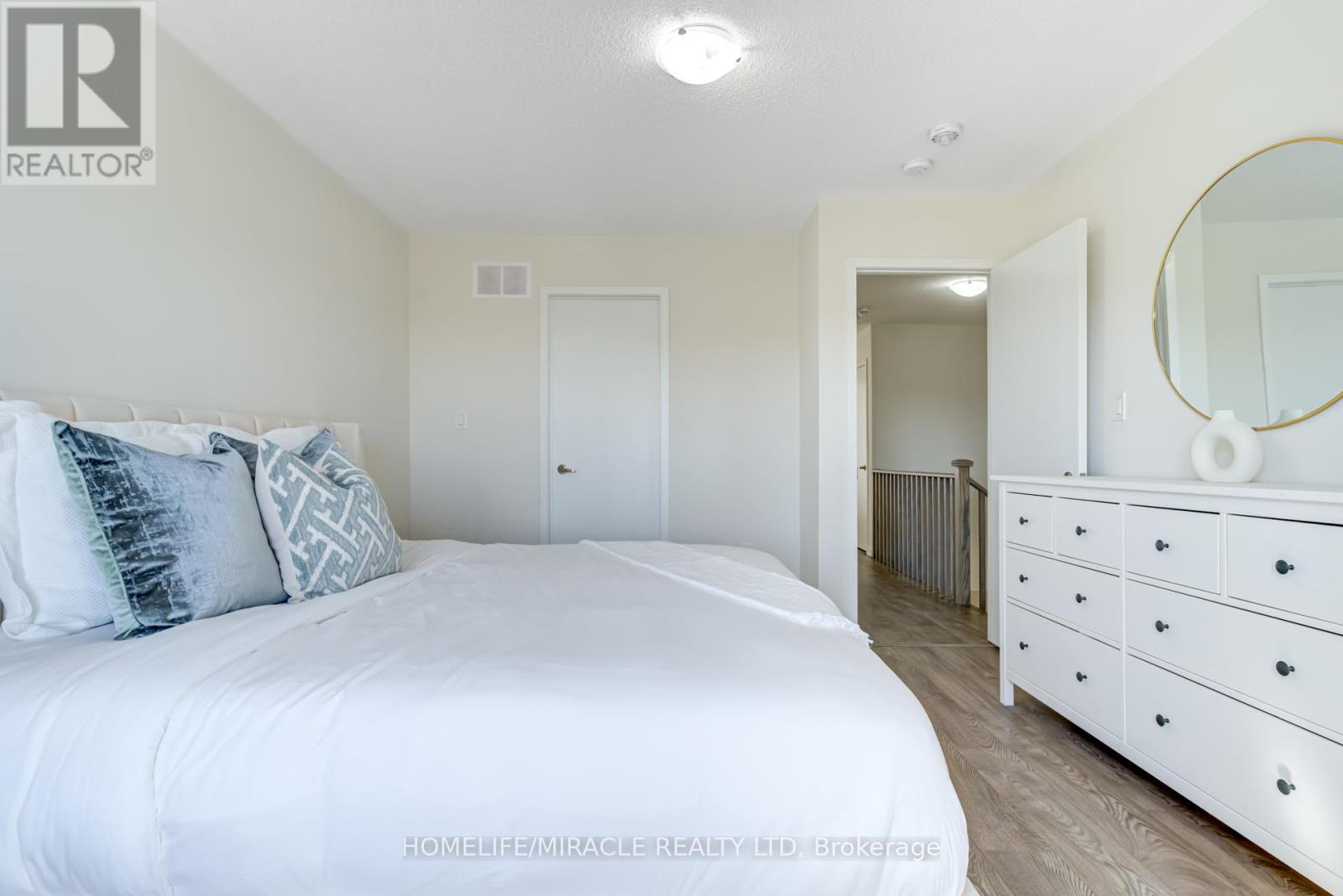 18 Queensland Crescent, Caledon, Ontario  L7E 2E1 - Photo 25 - W13005008