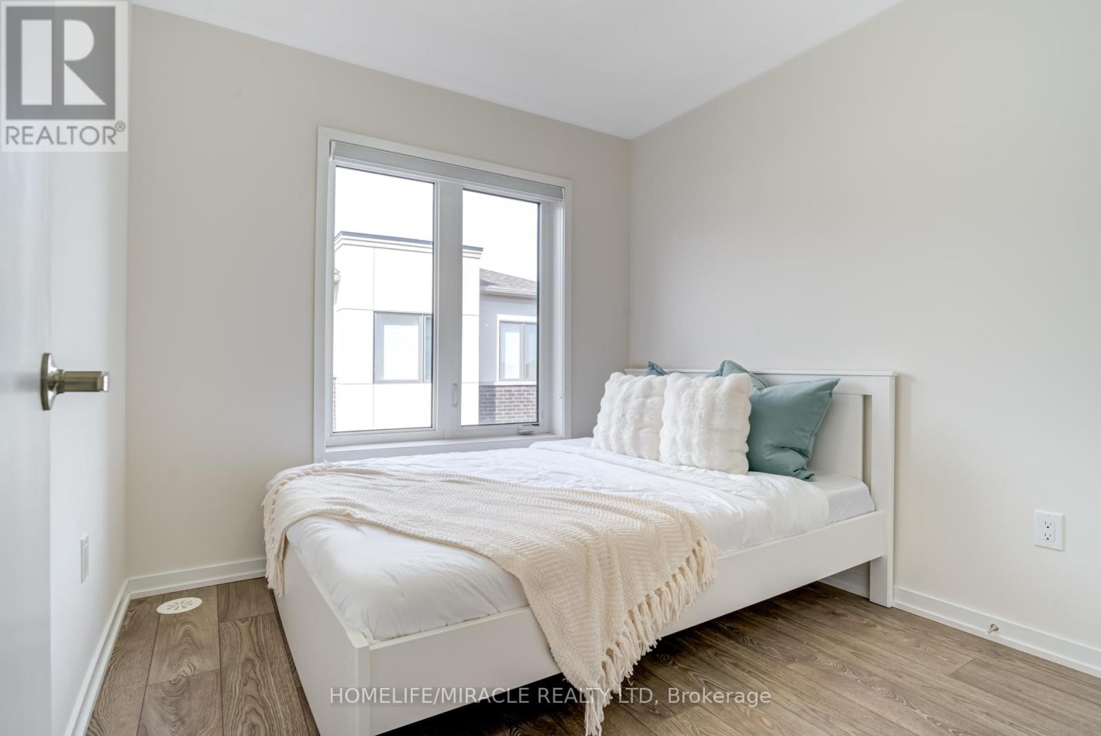 18 Queensland Crescent, Caledon, Ontario  L7E 2E1 - Photo 30 - W13005008