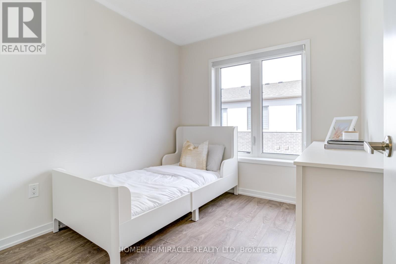 18 Queensland Crescent, Caledon, Ontario  L7E 2E1 - Photo 32 - W13005008