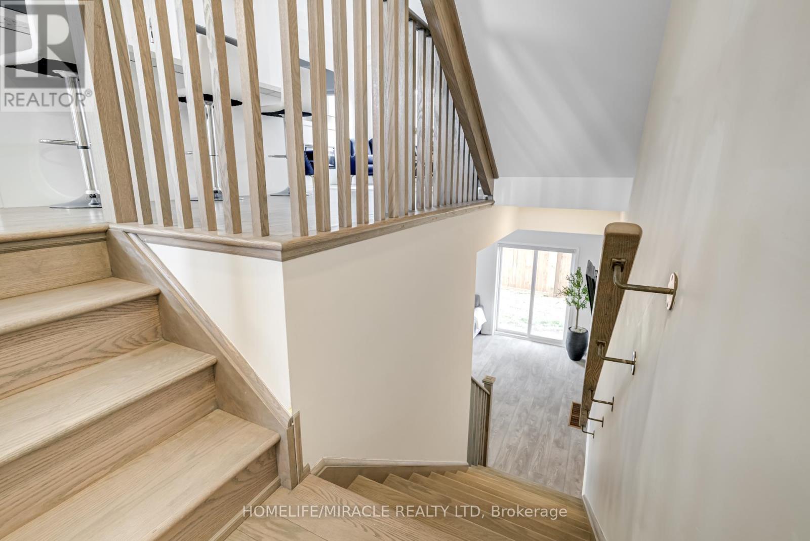 18 Queensland Crescent, Caledon, Ontario  L7E 2E1 - Photo 34 - W13005008